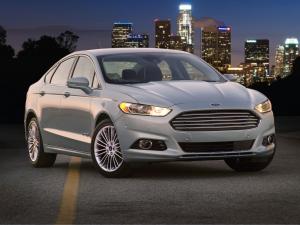 Ford Fusion Hybrid 2012 года